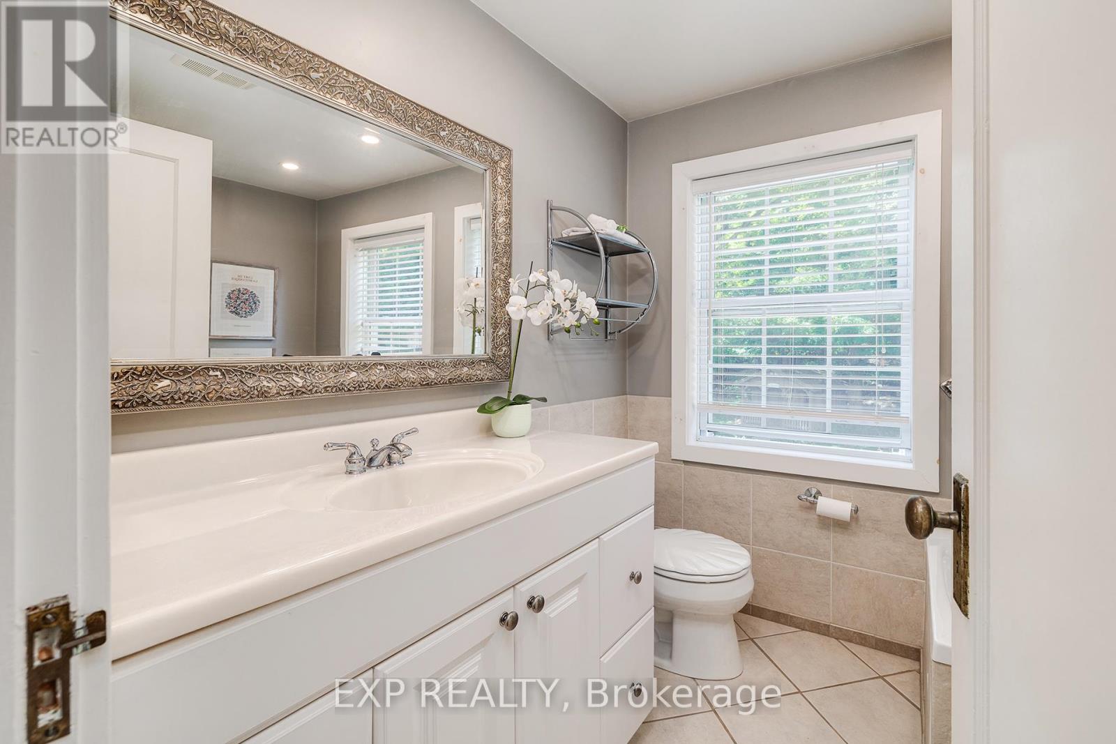 46 Sydenham Street S, Grey Highlands, Ontario  N0C 1E0 - Photo 22 - X12382996