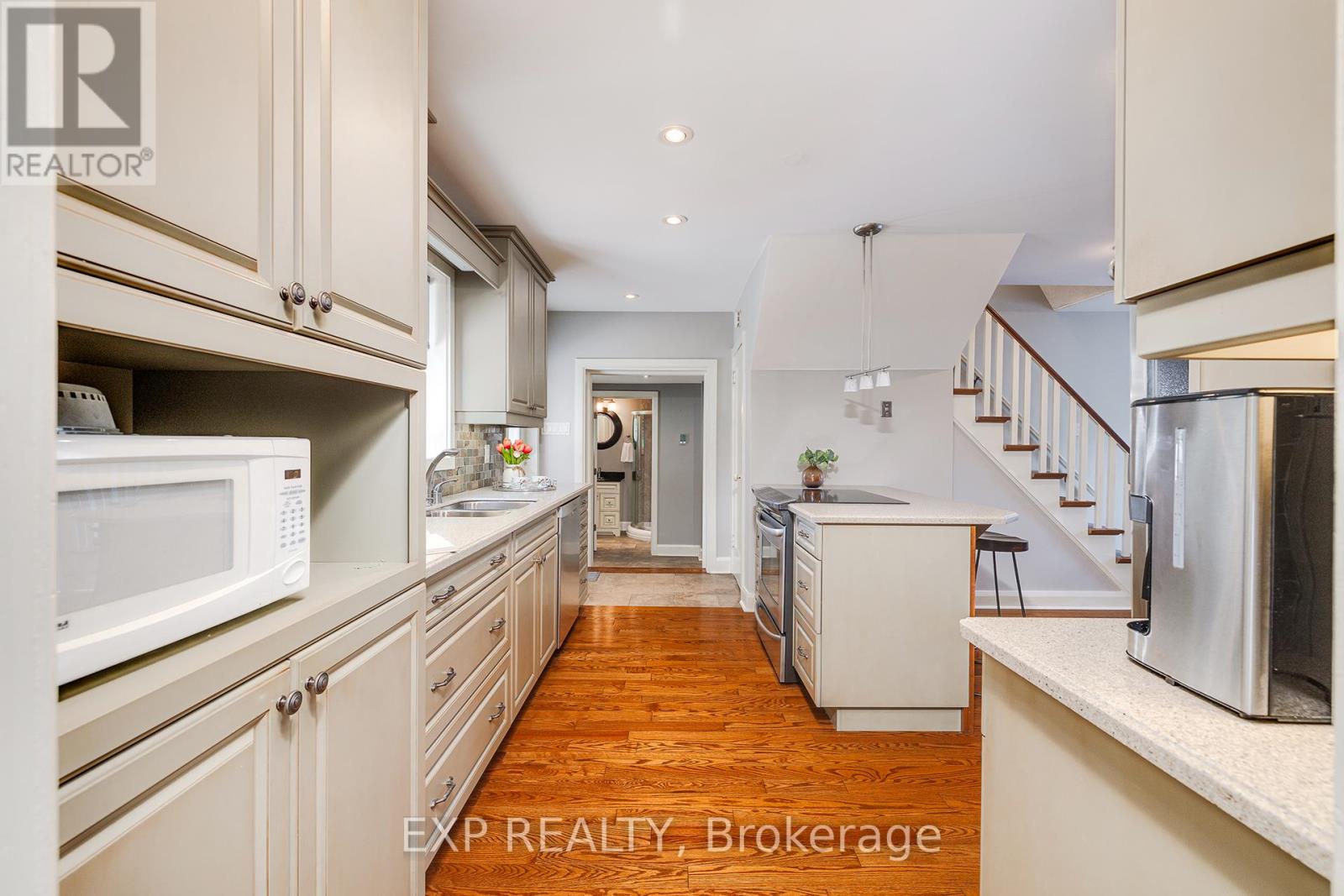 46 Sydenham Street S, Grey Highlands, Ontario  N0C 1E0 - Photo 7 - X12382996