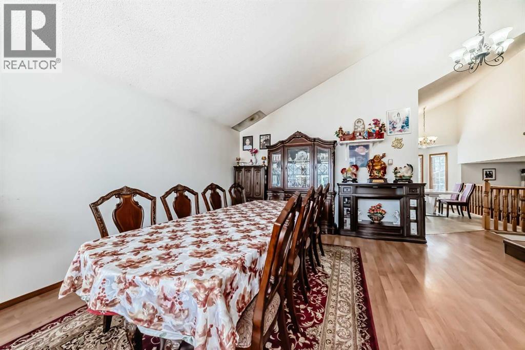 421 Applewood Place Se, Calgary, Alberta  T2A 7N2 - Photo 11 - A2254447