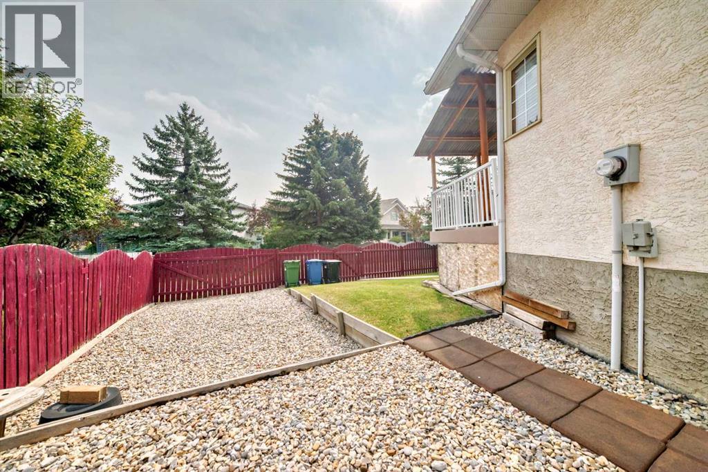 421 Applewood Place Se, Calgary, Alberta  T2A 7N2 - Photo 36 - A2254447