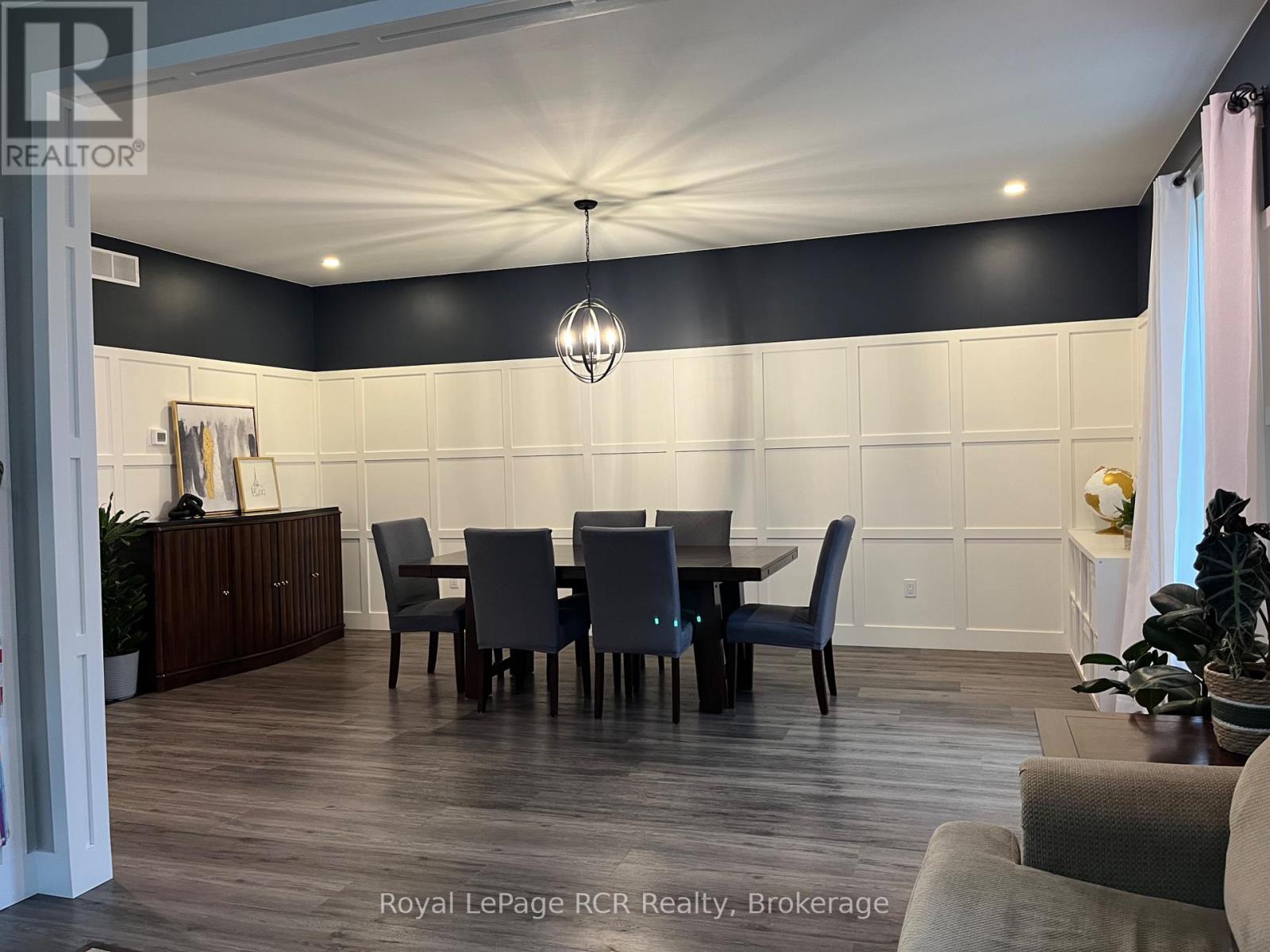 39 John Street, Arran-Elderslie, Ontario  N0H 2N0 - Photo 12 - X12383012