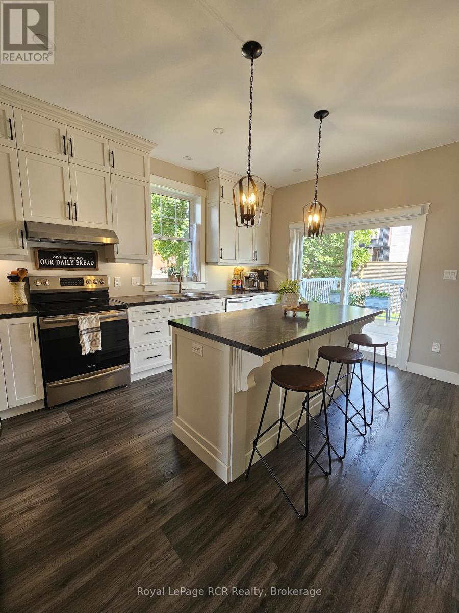 39 John Street, Arran-Elderslie, Ontario  N0H 2N0 - Photo 15 - X12383012