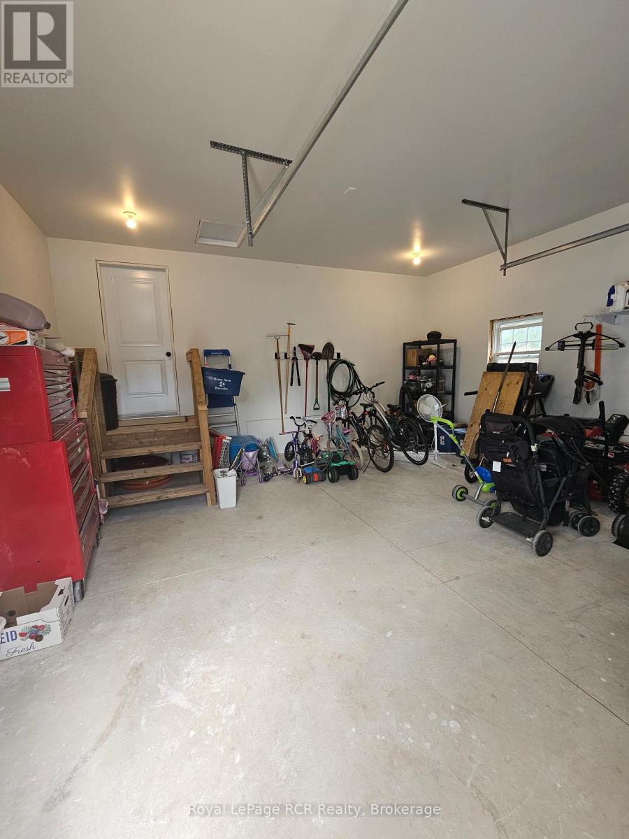 39 John Street, Arran-Elderslie, Ontario  N0H 2N0 - Photo 36 - X12383012