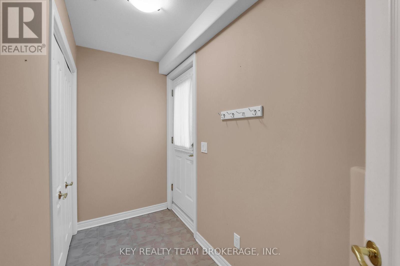 3 - 27 Scullers Way, St. Catharines, Ontario  L2N 7S9 - Photo 37 - X12380086