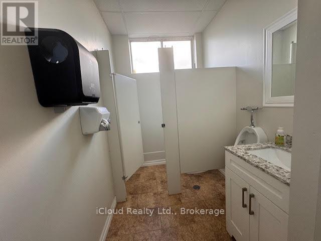 4&5 - 1312 Britannia Road, Mississauga, Ontario  L4W 1C8 - Photo 34 - W12380137