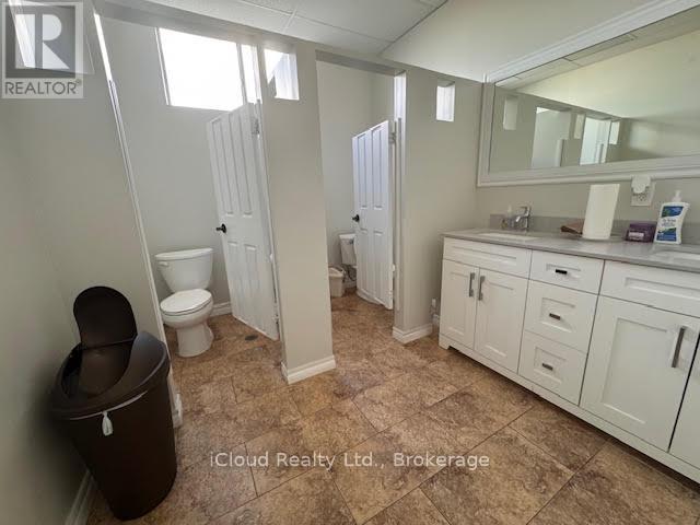4&5 - 1312 Britannia Road, Mississauga, Ontario  L4W 1C8 - Photo 36 - W12380137
