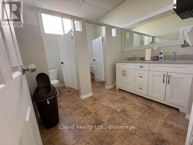 4&5 - 1312 Britannia Road, Mississauga, Ontario  L4W 1C8 - Photo 37 - W12380137