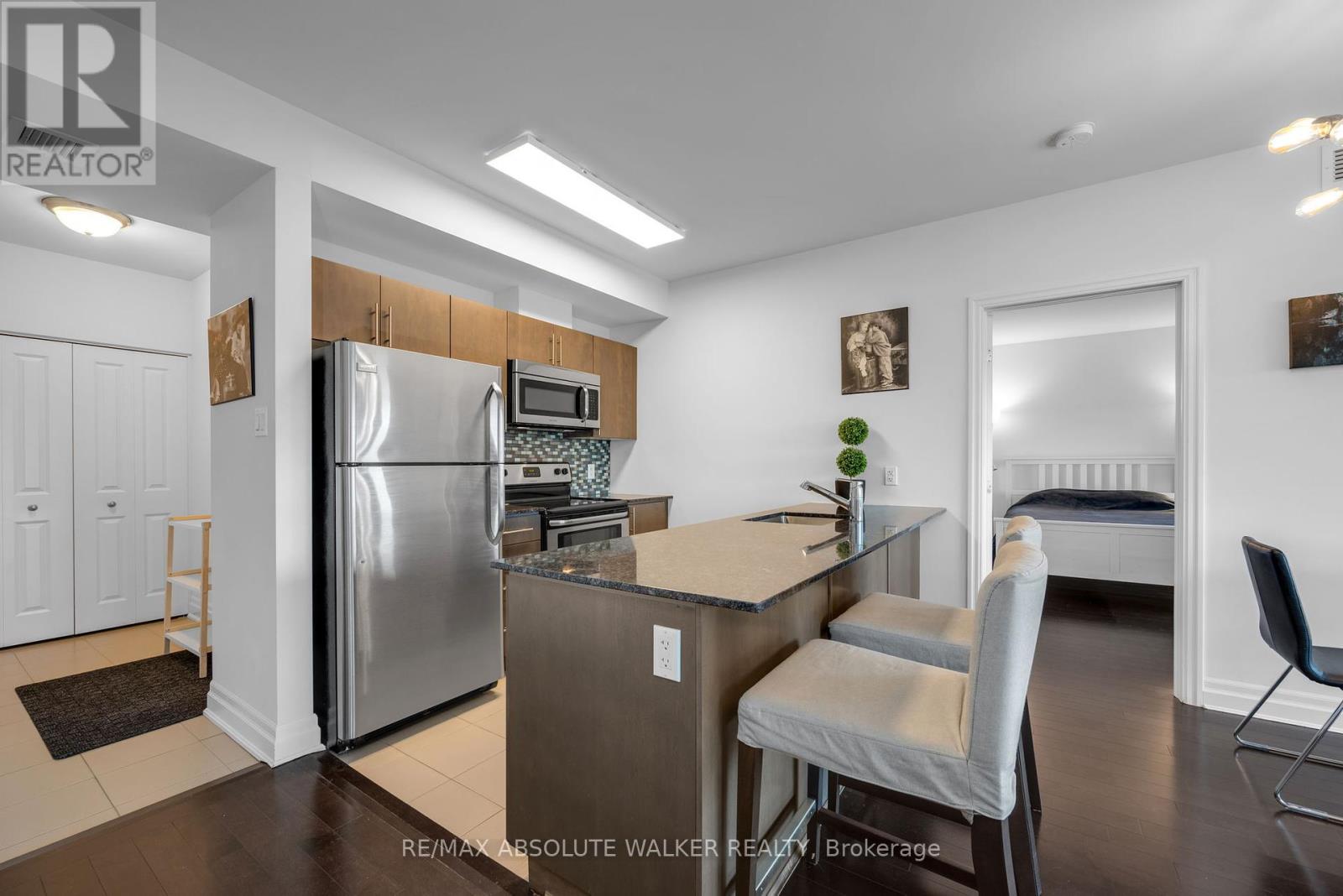 307 - 90 Landry Street, Ottawa, Ontario  K1L 0A9 - Photo 6 - X12383030