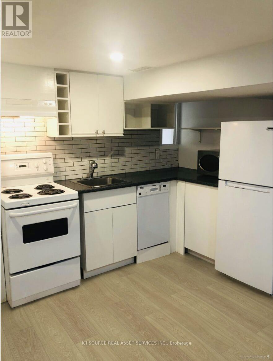 Basement - 215 Hamilton Street, Toronto, Ontario  M4M 2E3 - Photo 7 - E12383021