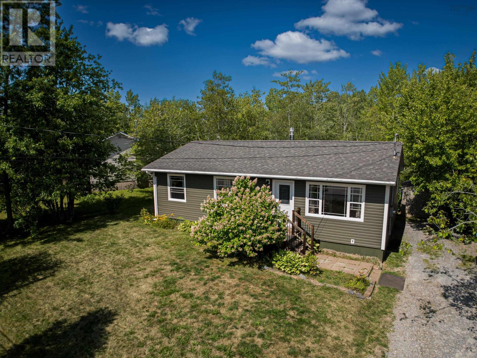 Property at 20 Frederick Allen Drive image 1