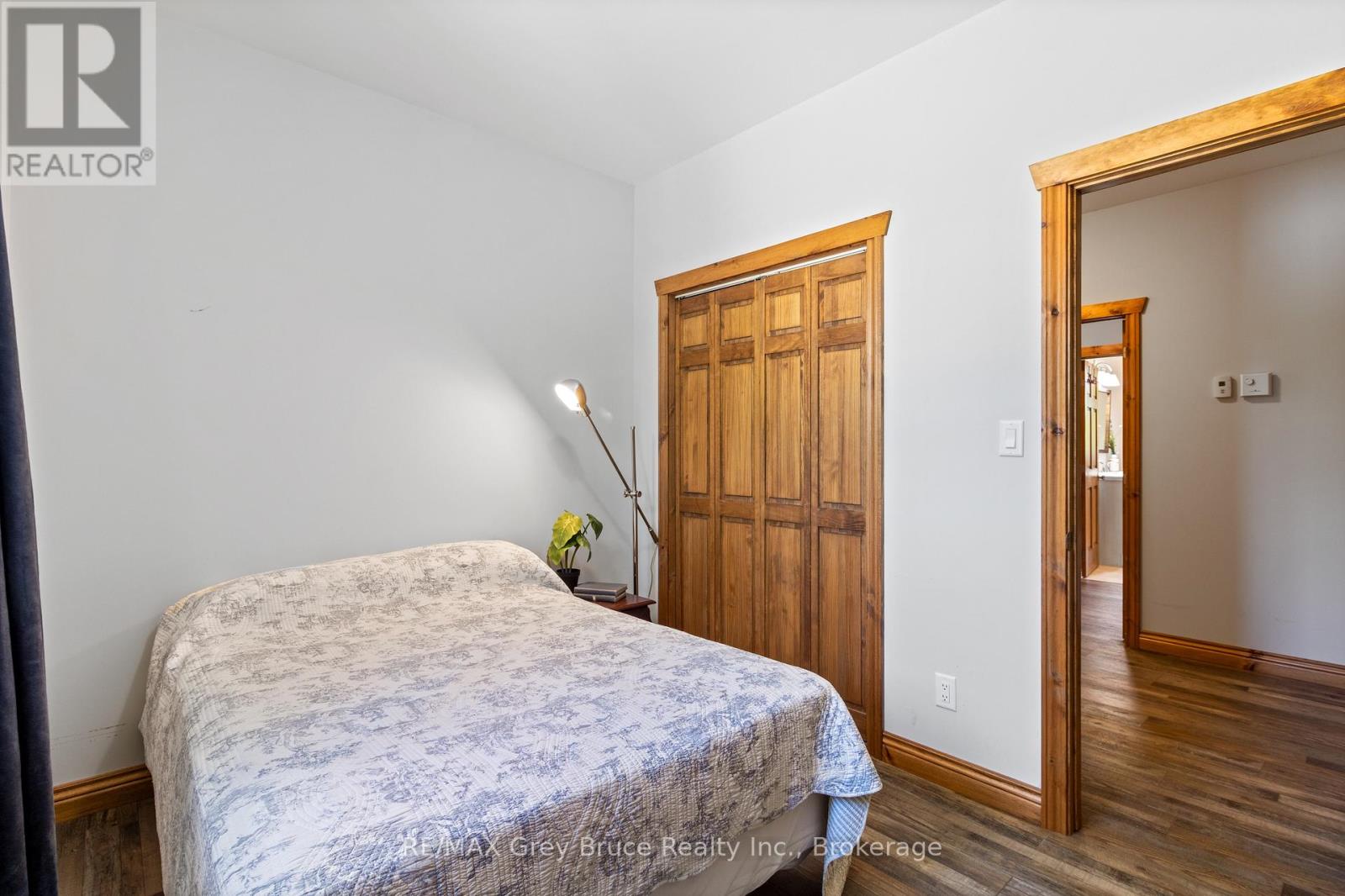 1379 West Road, Northern Bruce Peninsula, Ontario  N0H 1W0 - Photo 34 - X12278114