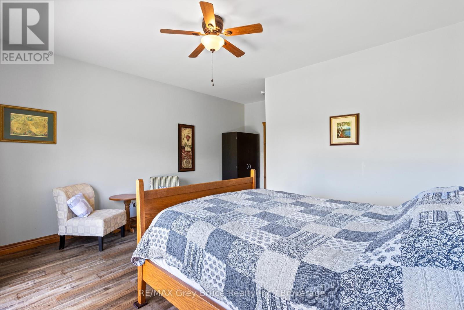 1379 West Road, Northern Bruce Peninsula, Ontario  N0H 1W0 - Photo 32 - X12278114