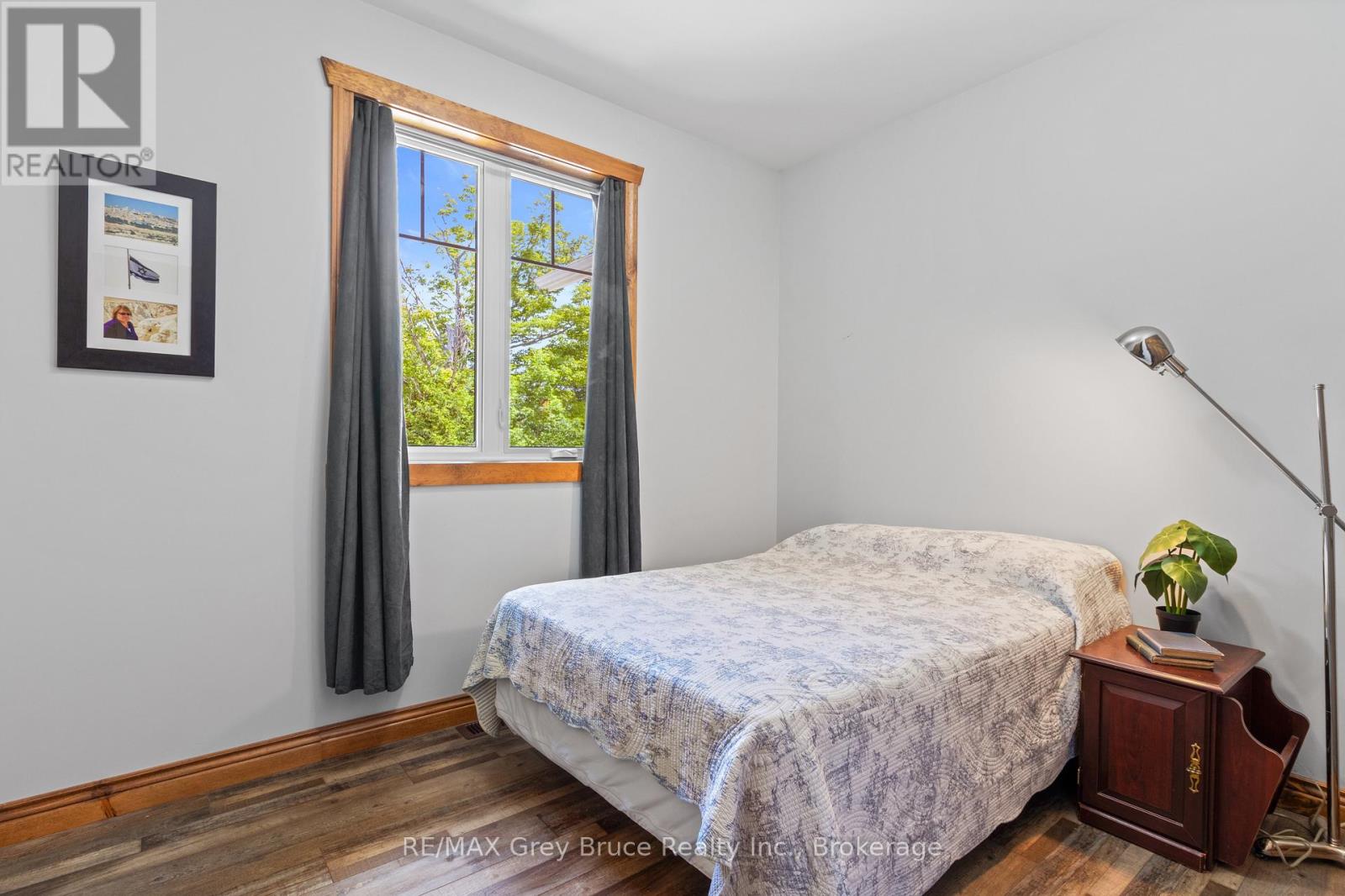 1379 West Road, Northern Bruce Peninsula, Ontario  N0H 1W0 - Photo 33 - X12278114