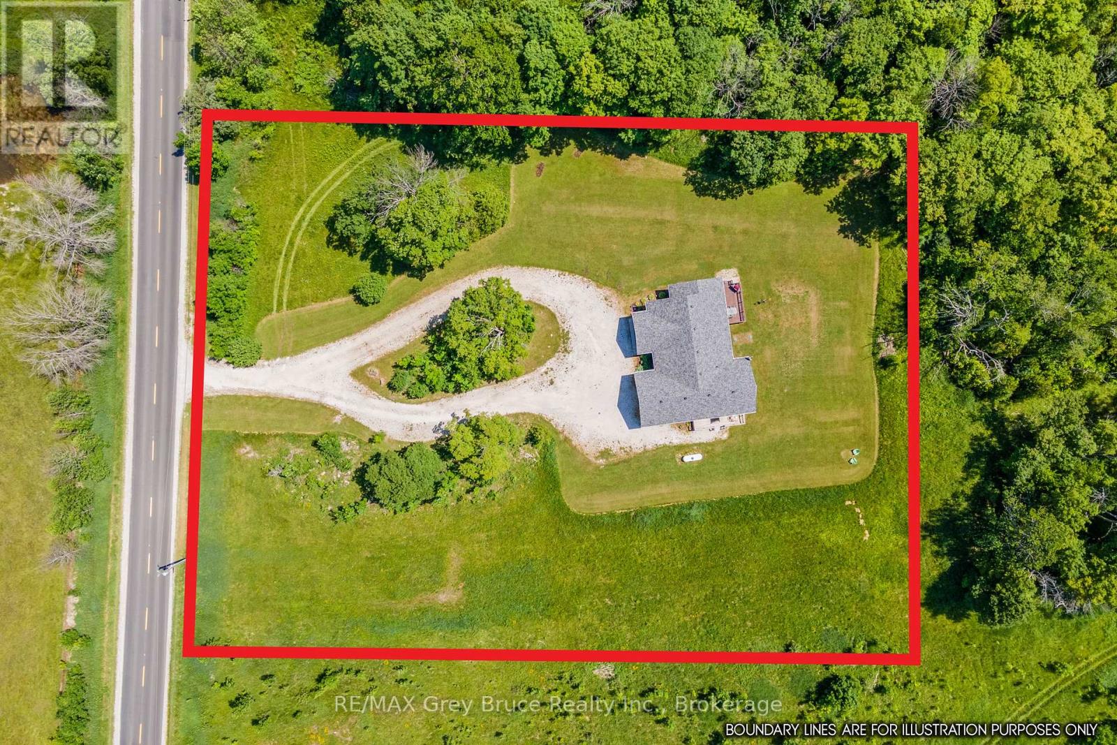 1379 West Road, Northern Bruce Peninsula, Ontario  N0H 1W0 - Photo 48 - X12278114