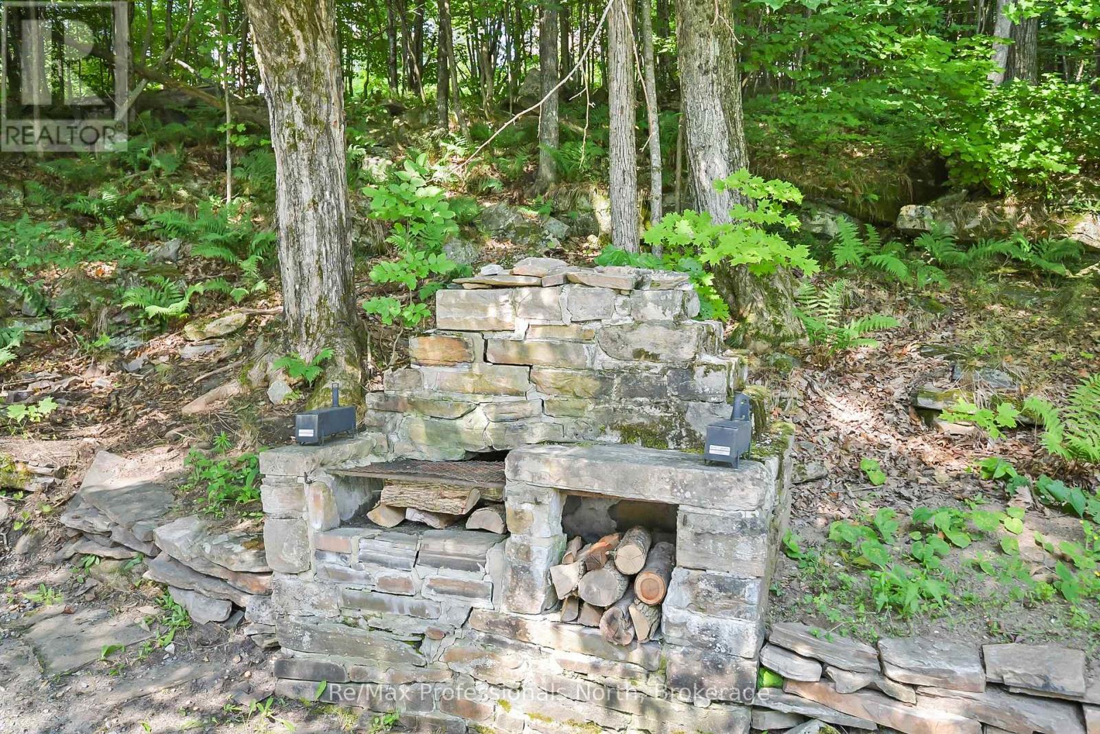 95 Pen Lake Point Road, Huntsville (Chaffey), Ontario  P1H 1A9 - Photo 39 - X12383052