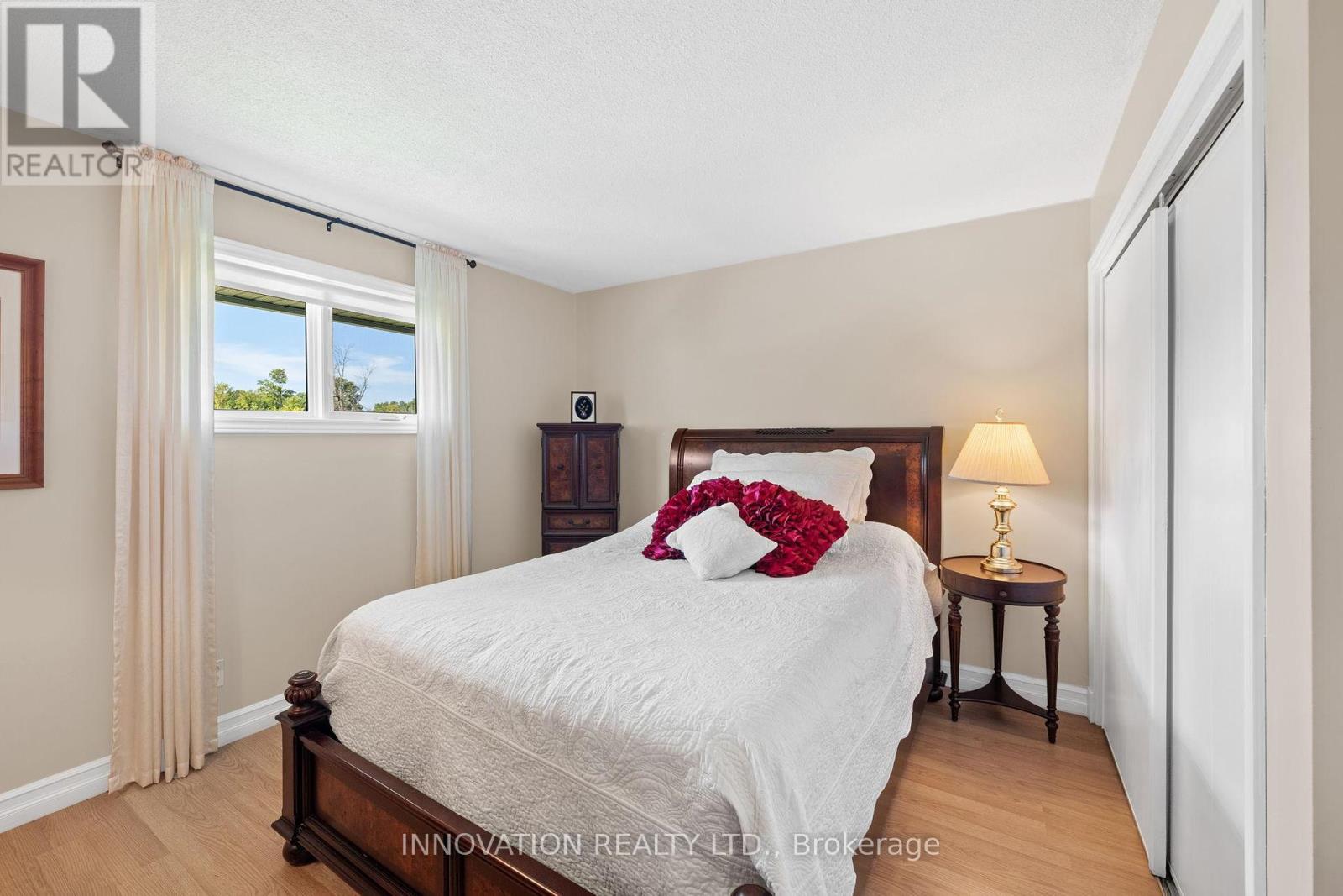 4001 Dunrobin Road, Ottawa, Ontario  K0A 3M0 - Photo 17 - X12383058