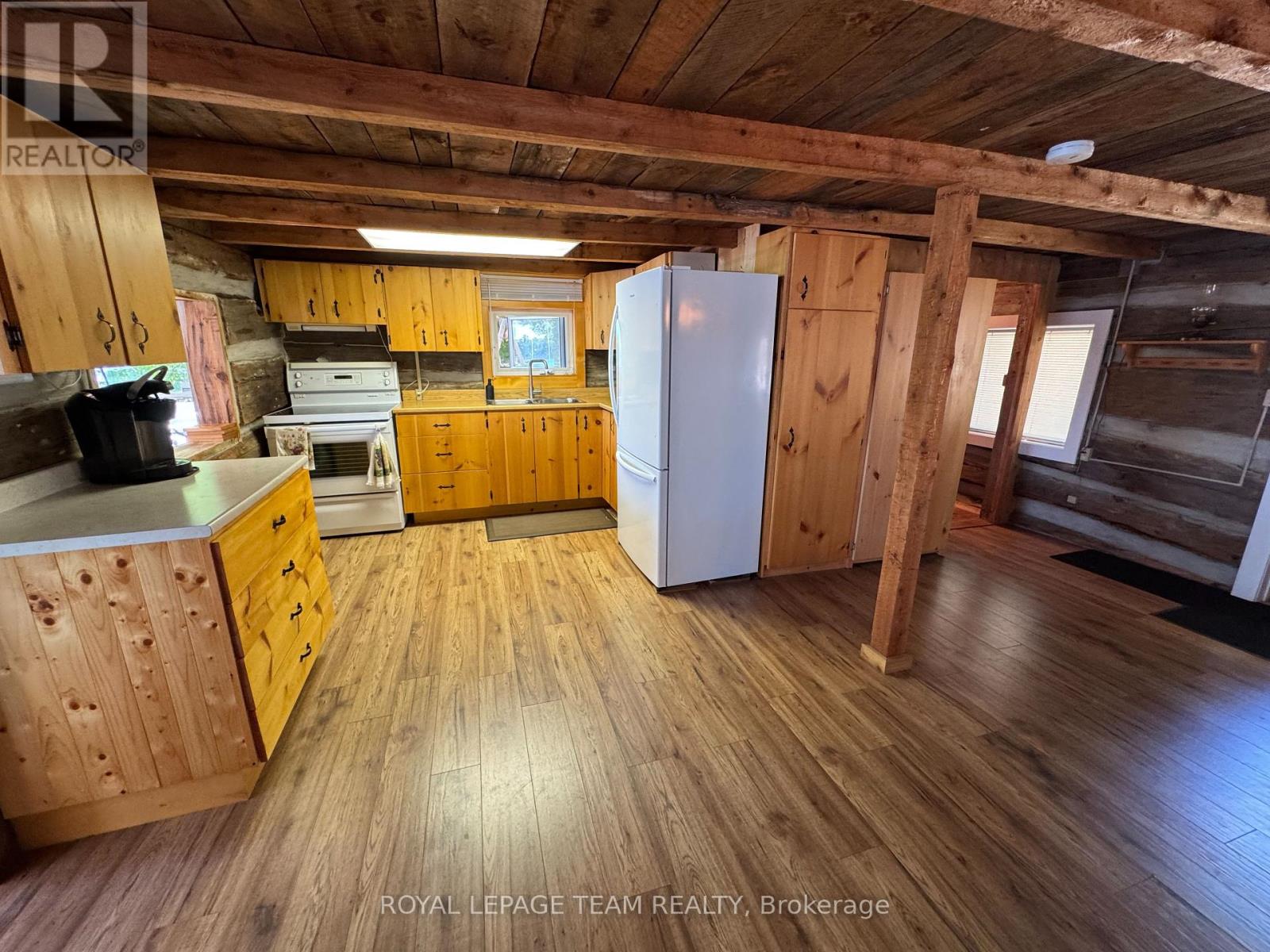 429 Hardwood Ridge Road W, Lanark Highlands, Ontario  K0G 1K0 - Photo 16 - X12383061