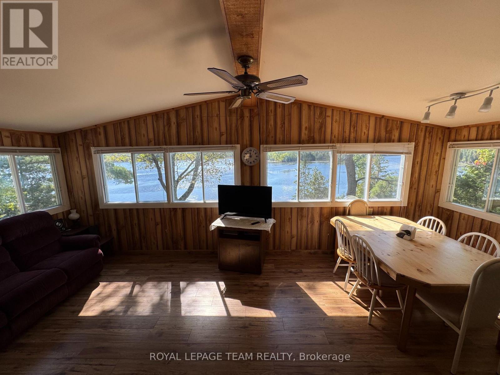 429 Hardwood Ridge Road W, Lanark Highlands, Ontario  K0G 1K0 - Photo 21 - X12383061
