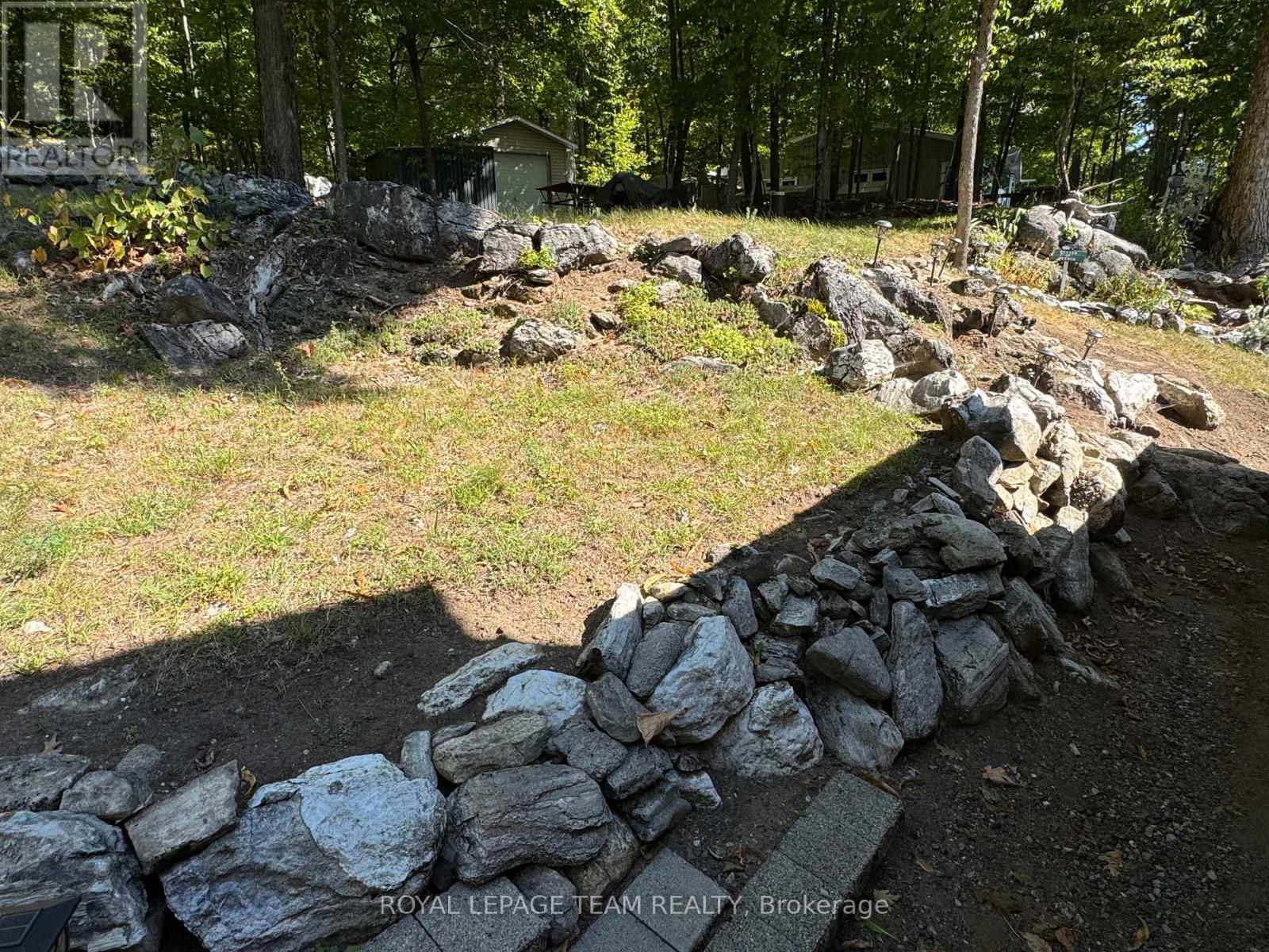 429 Hardwood Ridge Road W, Lanark Highlands, Ontario  K0G 1K0 - Photo 37 - X12383061