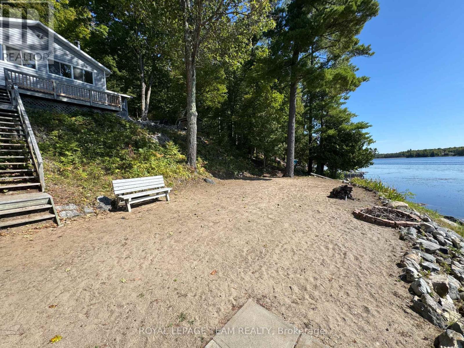 429 Hardwood Ridge Road W, Lanark Highlands, Ontario  K0G 1K0 - Photo 4 - X12383061