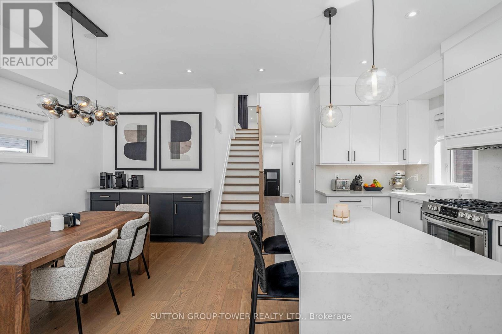 Property at 560 GLEN PARK AVENUE image 4