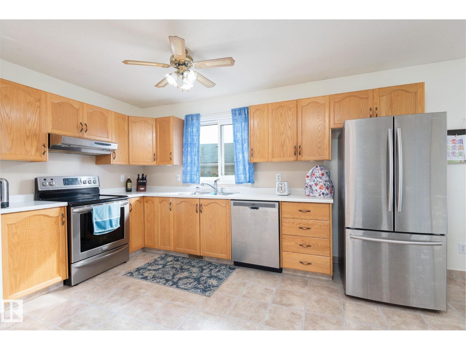 6103 53 Av, Cold Lake, Alberta  T9M 1V5 - Photo 10 - E4456235