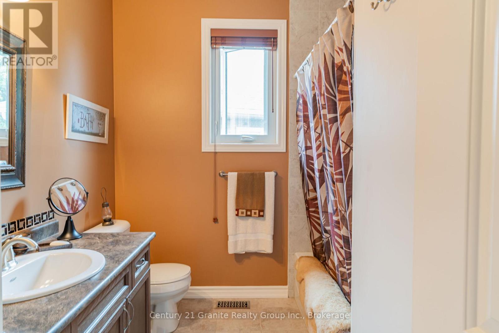 21 Windover Drive, Minden Hills (Lutterworth), Ontario  K0M 2K0 - Photo 23 - X12381237