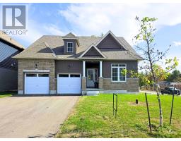 3 HILLCROFT WAY, Kawartha Lakes, Ontario