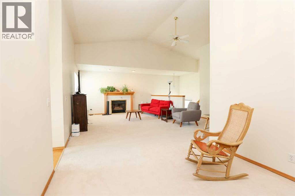 25 Canyon Court W, Lethbridge, Alberta  T1K 6V1 - Photo 11 - A2252225
