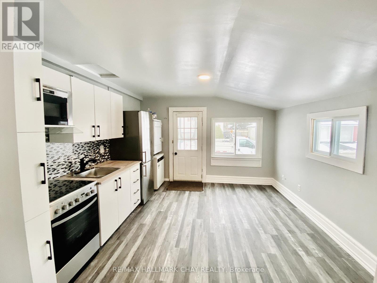 99 John Street W, Barrie, Ontario  L4N 2K7 - Photo 16 - S12383057