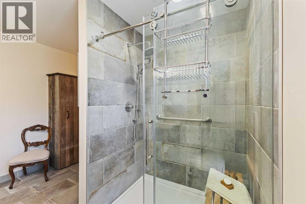 717 East Road, Standard, Alberta  T0J 3G0 - Photo 21 - A2232831