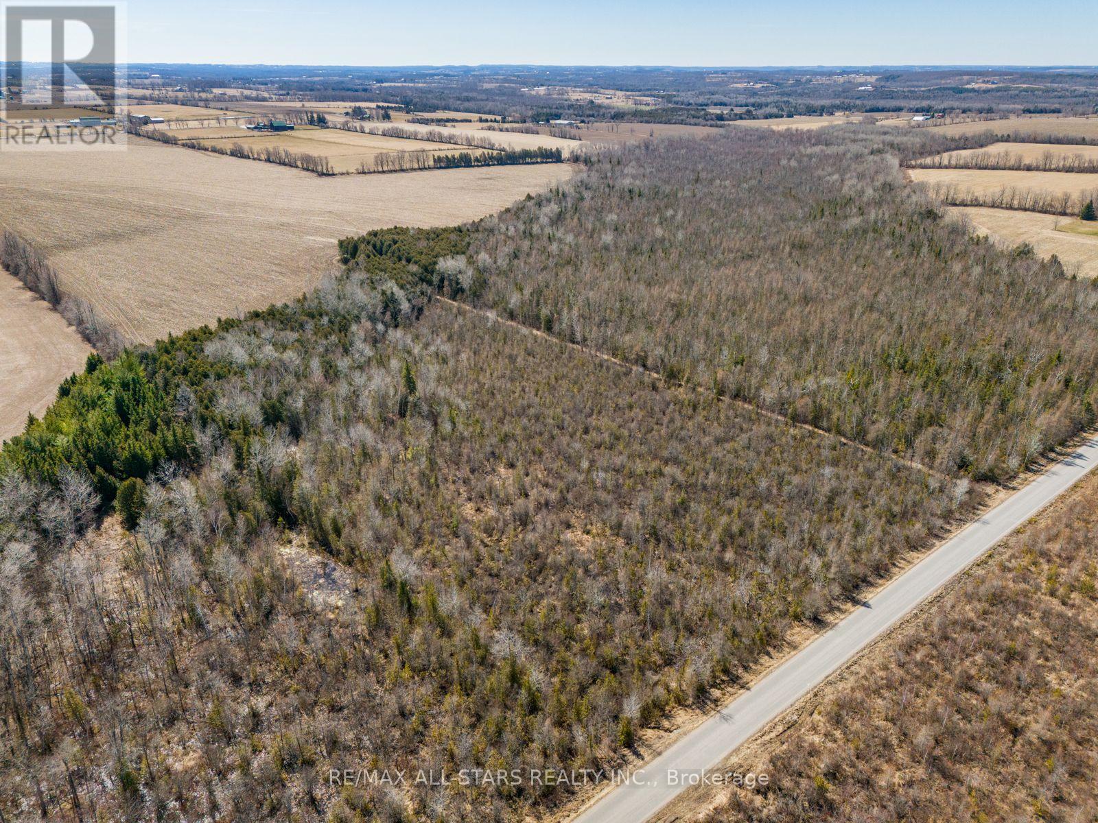 201 Royal Oak Road, Kawartha Lakes, Ontario  K0M 2J0 - Photo 11 - X12383167