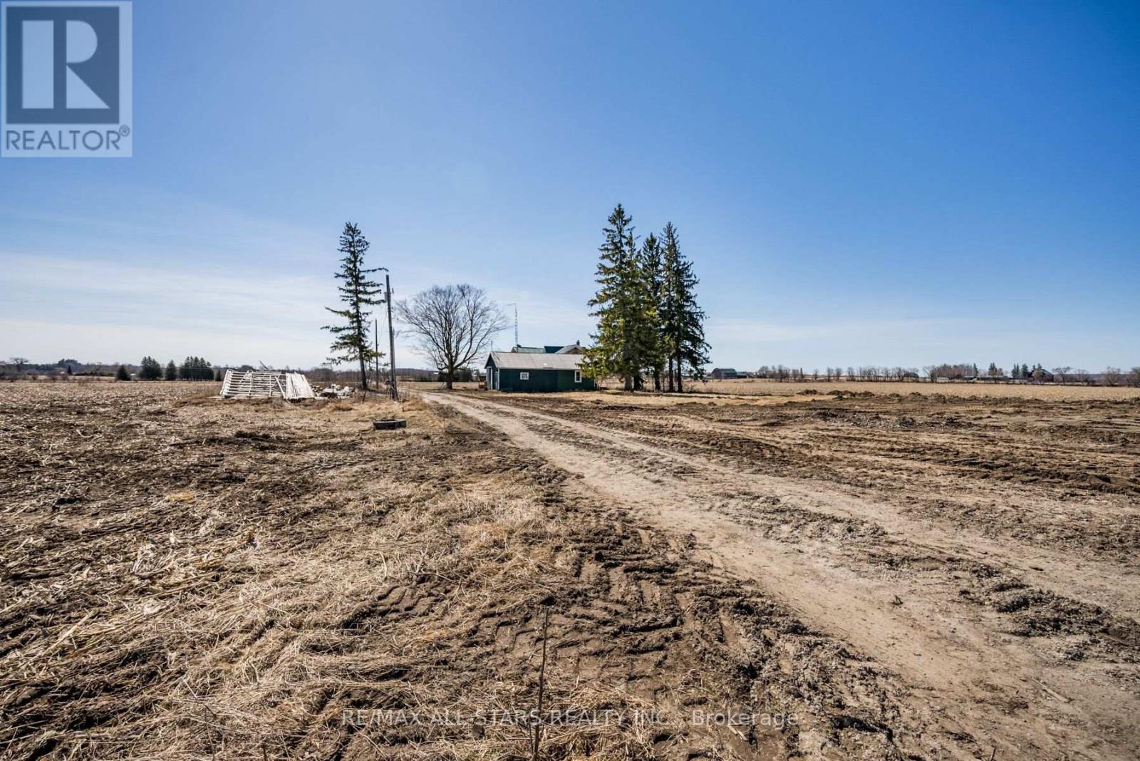 201 Royal Oak Road, Kawartha Lakes, Ontario  K0M 2J0 - Photo 4 - X12383167