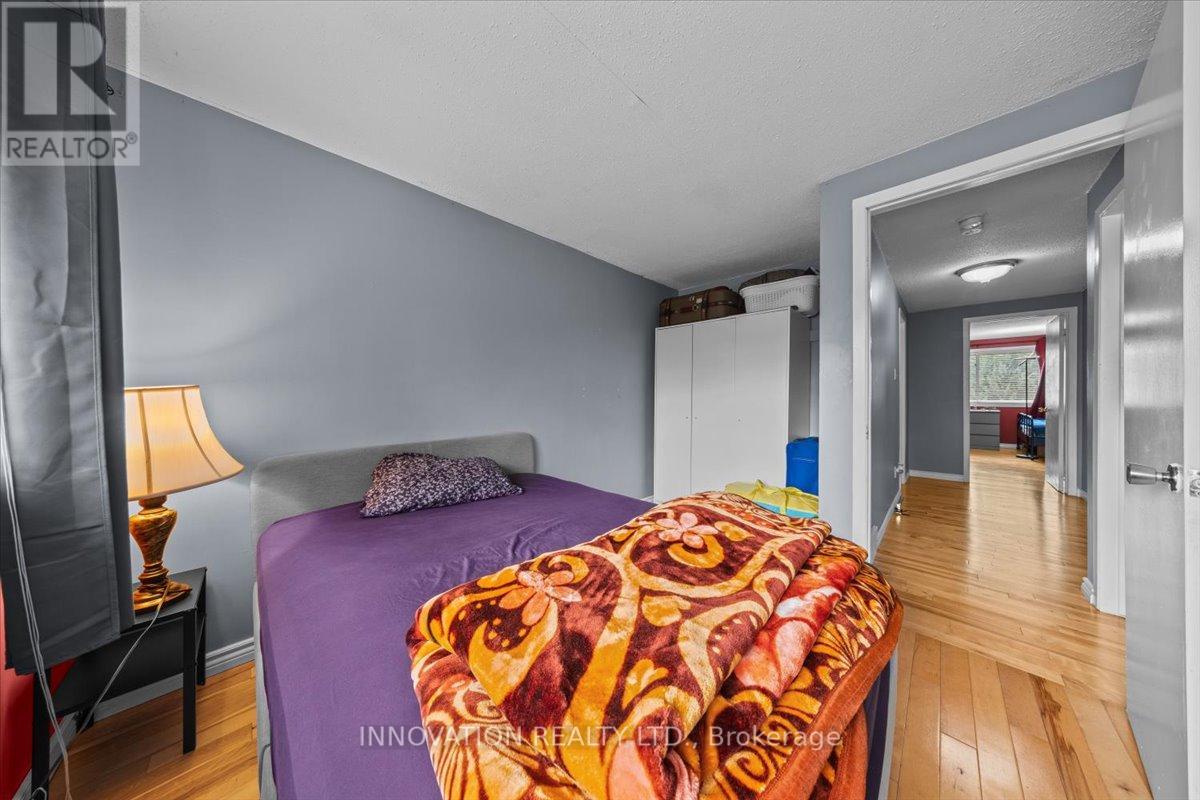 82 Stokes Crescent E, Ottawa, Ontario  K2L 2Z4 - Photo 20 - X12383095