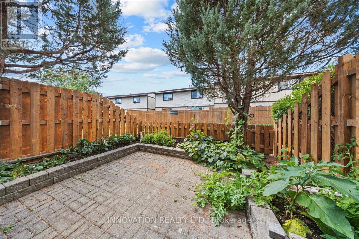 82 Stokes Crescent E, Ottawa, Ontario  K2L 2Z4 - Photo 24 - X12383095
