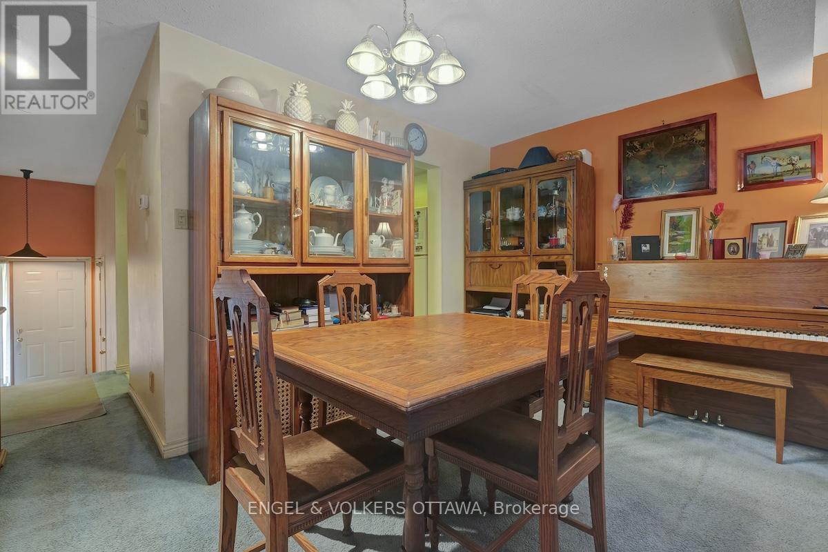 322 Verdon Private, Ottawa, Ontario  K1T 2Z8 - Photo 13 - X12383137