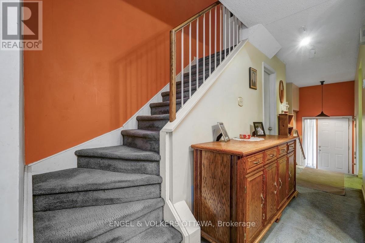 322 Verdon Private, Ottawa, Ontario  K1T 2Z8 - Photo 15 - X12383137