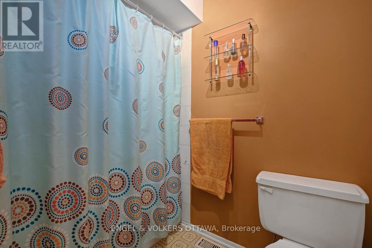 322 Verdon Private, Ottawa, Ontario  K1T 2Z8 - Photo 19 - X12383137