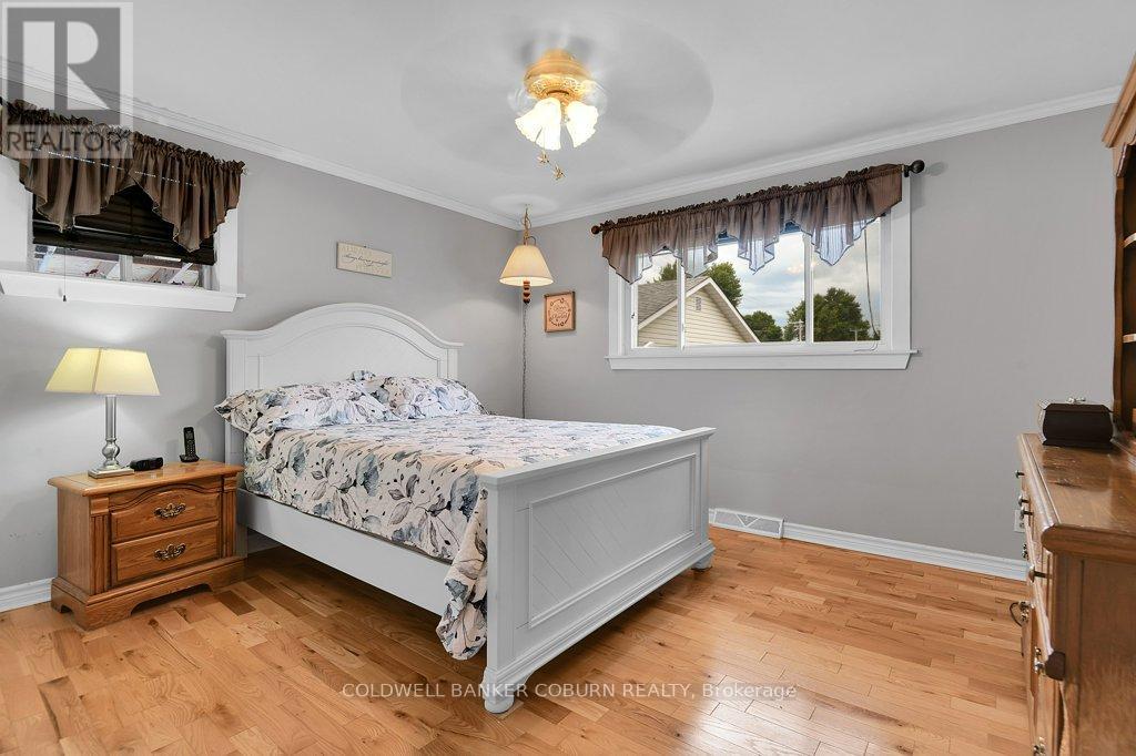 71 Fifth Street E, South Dundas, Ontario  K0C 1X0 - Photo 14 - X12383141