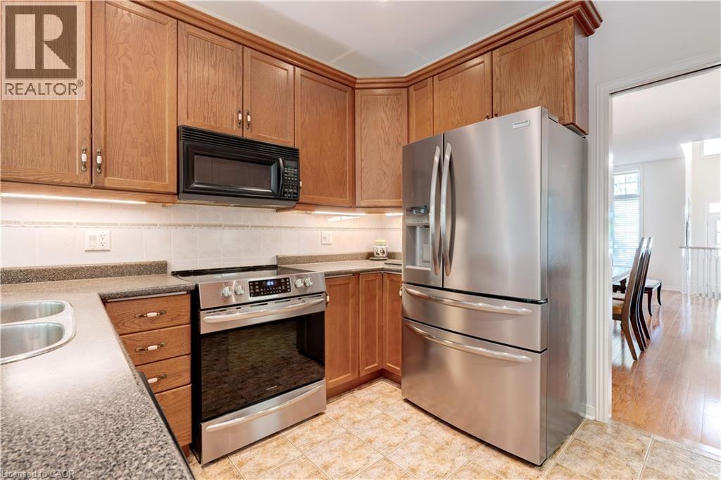 2500 Westoak Trails Boulevard, Oakville, Ontario  L6M 3S1 - Photo 13 - 40764334
