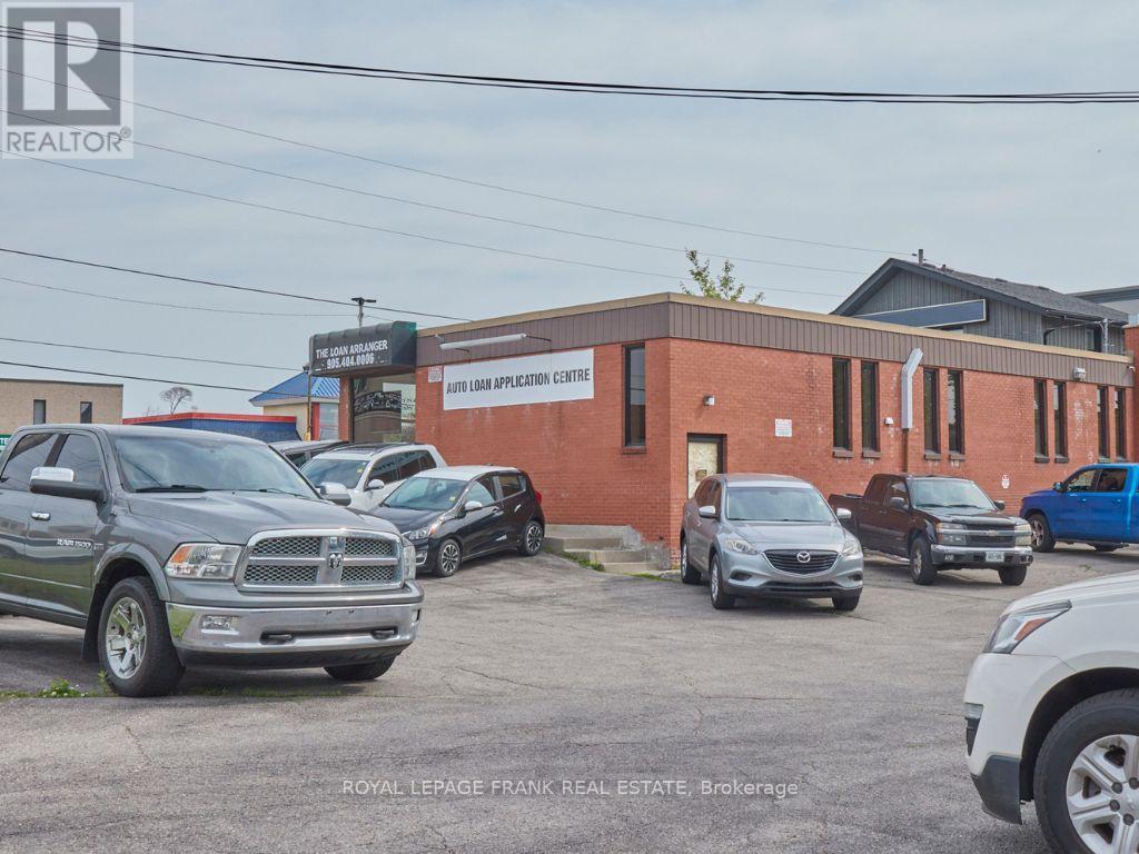 349 King Street W, Oshawa, Ontario  L1J 2J8 - Photo 6 - E12382319