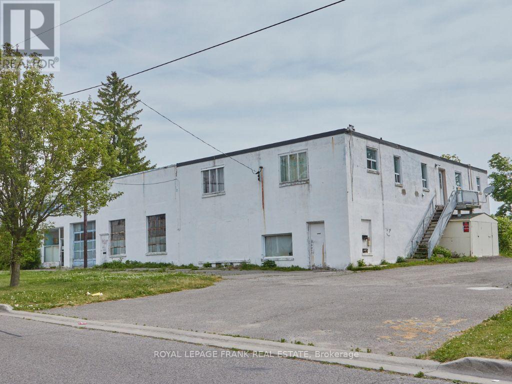 349 King Street W, Oshawa, Ontario  L1J 2J8 - Photo 9 - E12382319