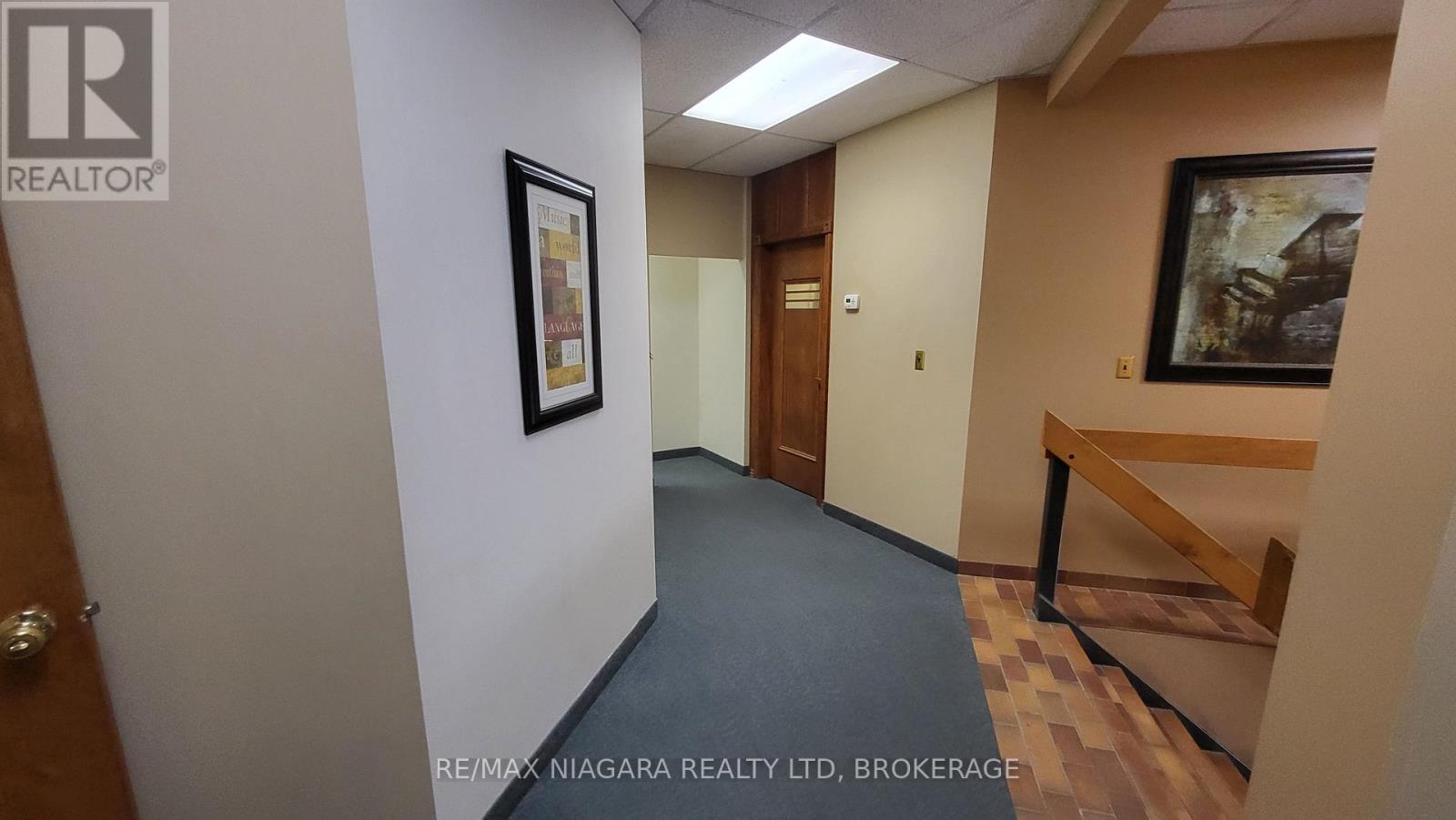 204 - 277 Welland Avenue, St. Catharines, Ontario  L2R 2P7 - Photo 8 - X12356811