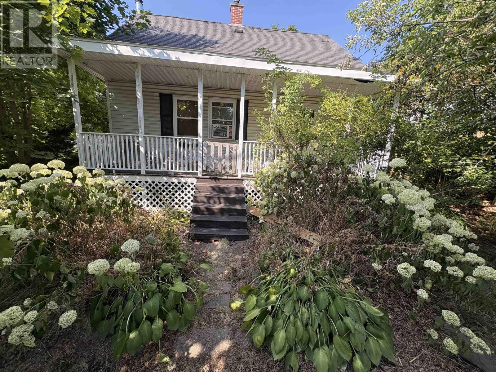 Property at 220 Highway 2 image 1
