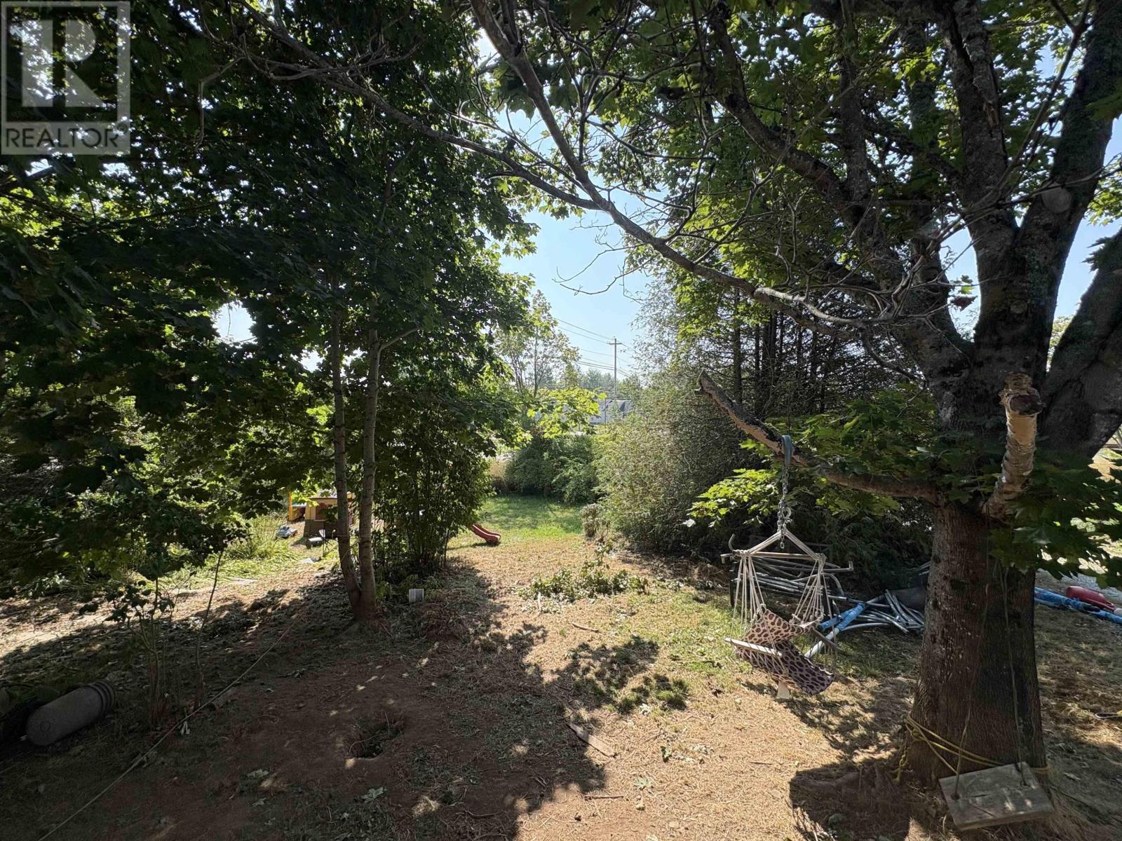 Property at 220 Highway 2 image 4