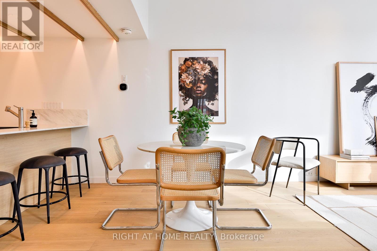 Ph 2 - 225 Brunswick Avenue, Toronto, Ontario  M5S 2M6 - Photo 8 - C12383154