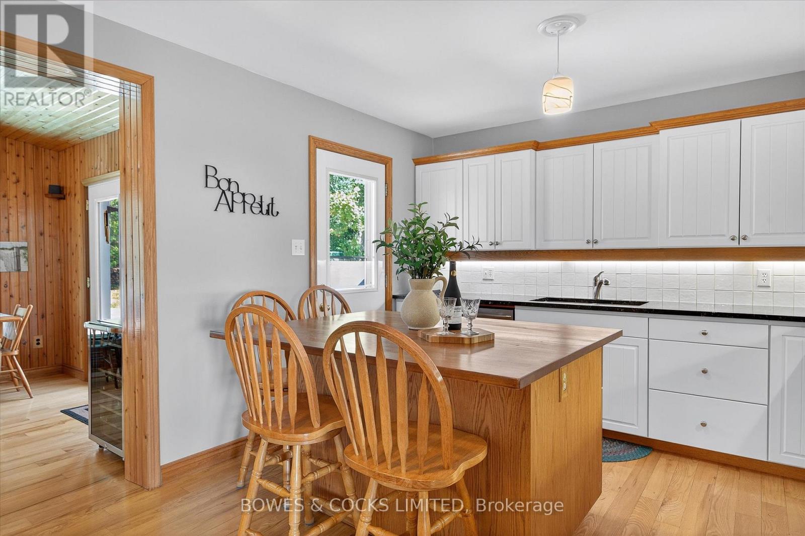 1540 Cherryhill Road, Peterborough, Ontario  K9K 1A8 - Photo 22 - X12383215