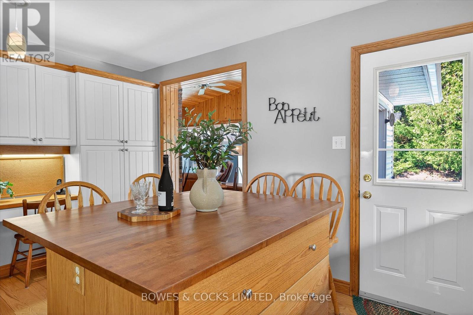 1540 Cherryhill Road, Peterborough, Ontario  K9K 1A8 - Photo 24 - X12383215