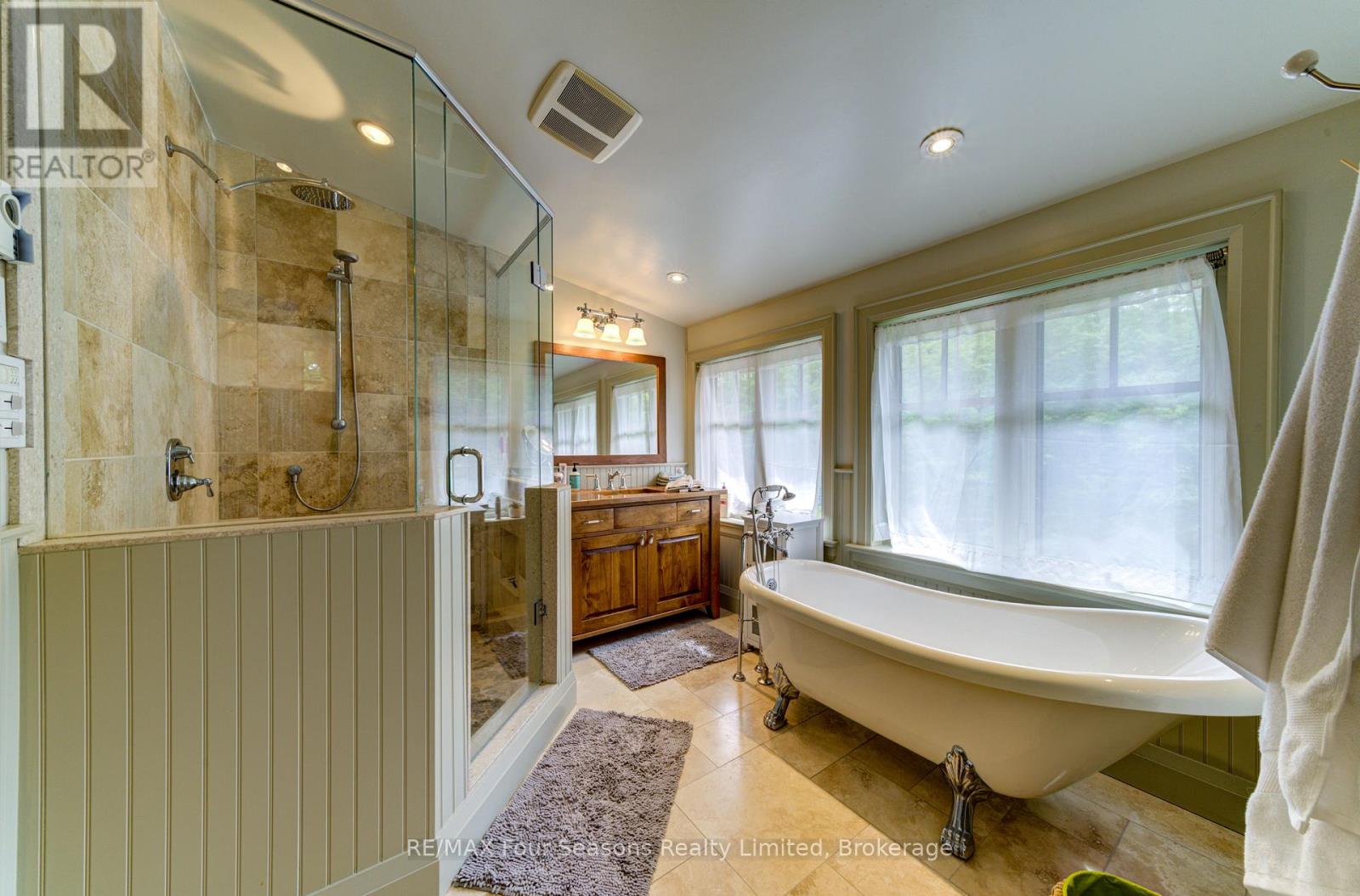 177 Osprey Heights, Grey Highlands, Ontario  N0C 1M0 - Photo 31 - X12383249