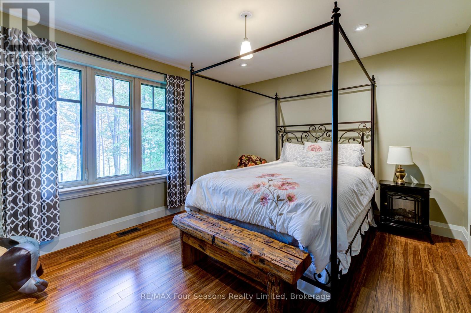 177 Osprey Heights, Grey Highlands, Ontario  N0C 1M0 - Photo 36 - X12383249